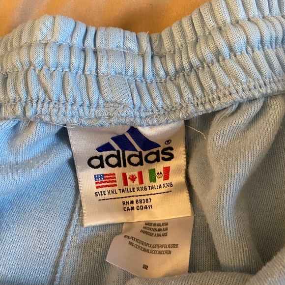 Adidas sweatpants - Picture 3 of 3